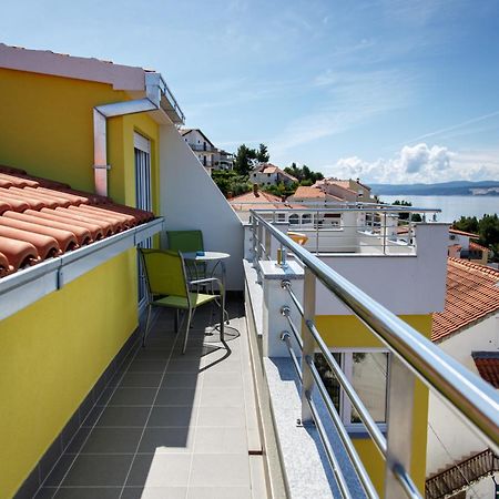 Nemira Sunny Apartments Omis Bilik gambar